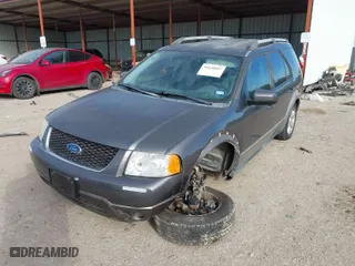 2005 Ford Freestyle SEL with VIN 1FMZK02155GA20326, listed as a IAAI auction lot 41620887 with NaN miles. Bid and sale history available at carsss.com. Image 2.