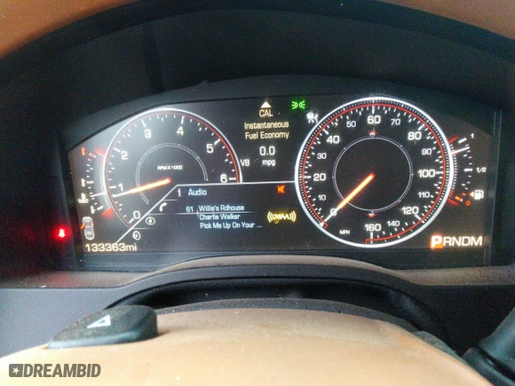 2015 Cadillac Escalade Platinum with VIN 1GYS4PKJ9FR745825, listed as a IAAI auction lot 41201715 with 133,363 mi miles. Bid and sale history available at carsss.com. Image 7.