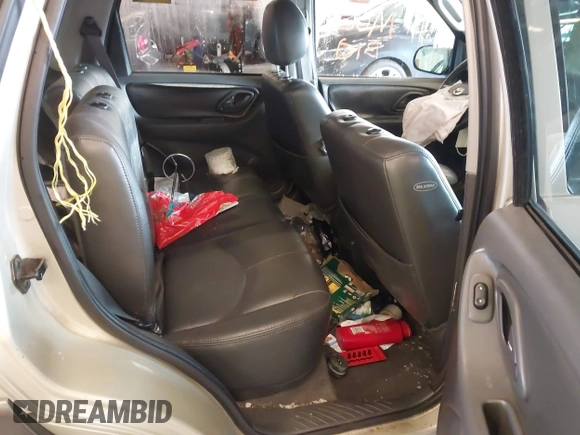 2004 Mazda Tribute ES with VIN 4F2CZ96104KM03252, listed as a IAAI auction lot 41153343 with 204,621 mi miles and . Bid and sale history available at carsss.com. Image 8.