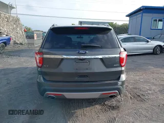 2017 Ford Explorer XLT with VIN 1FM5K8D86HGD43053, listed as a IAAI auction lot 41637631 with 72,449 mi miles and . Bid and sale history available at carsss.com. Image 16.