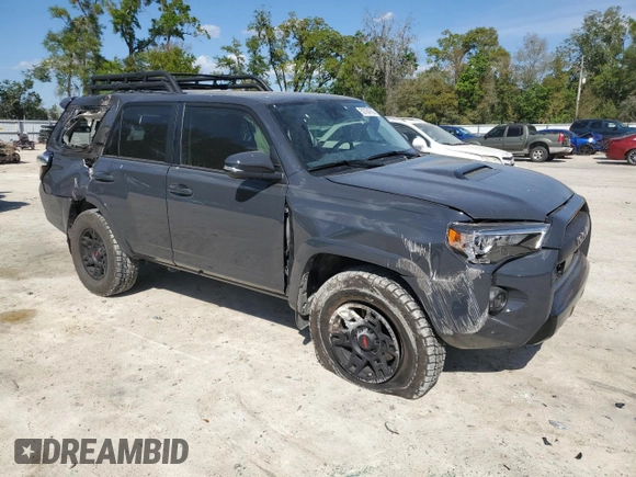 2024 Toyota 4Runner TRD Pro z VIN JTELU5JR3R6258627, wystawiony jako Copart lot #50784785 z przebiegiem 7 626 mil mil oraz Nie do naprawy • Non repairable. Historia ofert i sprzedaży dostępna na DreamBid. Obrazek 4.