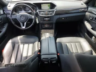 2013 Mercedes-Benz E 550 Sport with VIN WDDHF9BB8DA759750, listed as a Copart auction lot 59177825 with 63,620 mi miles and Salvage title. Bid and sale history available at DreamBid. Image 8.