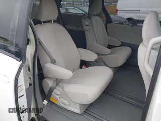 2012 Toyota Sienna LE AAS with VIN 5TDKK3DC3CS208853, listed as a IAAI auction lot 42205012 with 197,286 mi miles. Bid and sale history available at carsss.com. Image 8.
