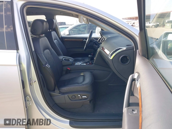 2014 Audi Q7 Premium Plus with VIN WA1LGAFE8ED007158, listed as a IAAI auction lot 42212664 with 120,934 mi miles and . Bid and sale history available at DreamBid. Image 5.