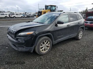 2017 Jeep Cherokee Latitude with VIN 1C4PJMCS7HW634317, listed as a Copart auction lot 44392675 with 105,430 mi miles and Salvage Title. Bid and sale history available at carsss.com. Image 1.