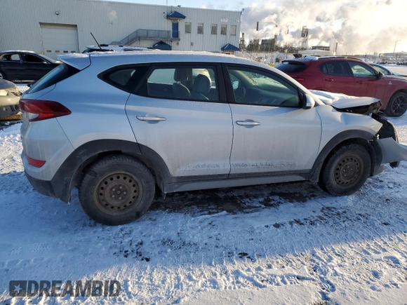 2017 Hyundai Tucson with VIN KM8J2CA44HU558094, listed as a Copart auction lot 44410455 with 122,120 mi miles and Salvage Title. Bid and sale history available at carsss.com. Image 3.