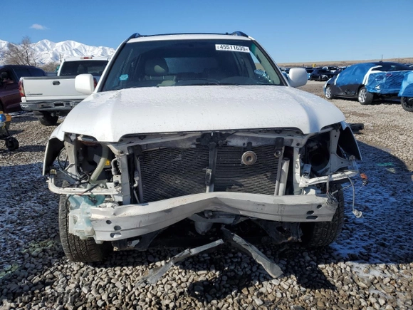 2005 Toyota Highlander with VIN JTEEP21A950115364, listed as a Copart auction lot 45511635 with 0 mi miles and Salvage Title. Bid and sale history available at carsss.com. Image 5.