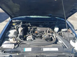 2001 Chevrolet S-10 LS with VIN 1GCCS19WX18259344, listed as a IAAI auction lot 41885132 with 77,628 mi miles and . Bid and sale history available at DreamBid. Image 10.