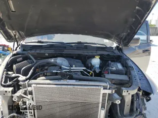 2018 Ram 1500 Express z VIN 1C6RR6KT6JS350124, wystawiony jako Copart lot #52628085 z przebiegiem 78 383 mil mil oraz Szkoda całkowita • Salvage title. Historia ofert i sprzedaży dostępna na DreamBid. Obrazek 11.