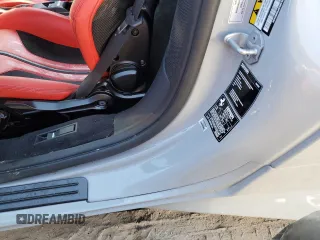 2023 Ferrari F8 с VIN ZFF93LMA3P0292449, выставлен на аукционе Copart как лот 75564944 с пробегом Не указан миль и На запчасти • Non repairable. История ставок и продаж доступна на DreamBid. Изображение 12.