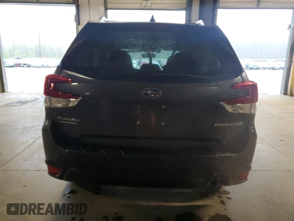 2021 Subaru Forester Limited z VIN JF2SKAUC4MH498872, wystawiony jako Copart lot #52020645 z przebiegiem 30 210 mil mil oraz Szkoda całkowita • Salvage title. Historia ofert i sprzedaży dostępna na DreamBid. Obrazek 6.
