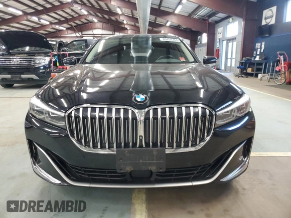 2020 BMW 7 Series 740i xDrive with VIN WBA7T4C06LGG62749, listed as a Copart auction lot 83454364 with 209,536 mi miles and Clean title. Bid and sale history available at DreamBid. Image 5.