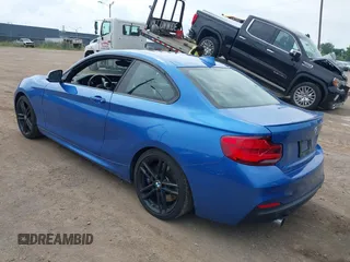 2018 BMW 2 Series M240i with VIN WBA2J5C55JVB27907, listed as a IAAI auction lot 42706522 with 39,097 mi miles and . Bid and sale history available at DreamBid. Image 3.