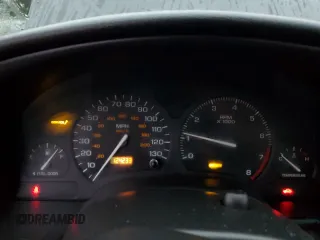 2000 Saturn SL with VIN 1G8ZK5270YZ269898, listed as a Copart auction lot 88082365 with 124,233 mi miles and Salvage title. Bid and sale history available at DreamBid. Image 9.
