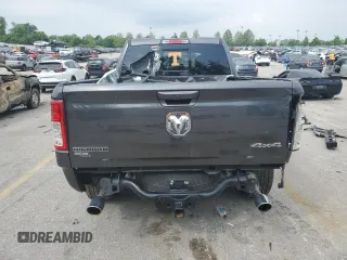 2022 Ram 1500 Big Horn z VIN 1C6SRFBT6NN159941, wystawiony jako Copart lot #59280195 z przebiegiem 52 864 mil mil oraz Szkoda całkowita • Salvage title. Historia ofert i sprzedaży dostępna na DreamBid. Obrazek 6.