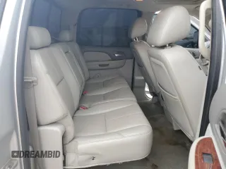 2012 GMC Sierra 2500HD SLT with VIN 1GT121E89CF112381, listed as a Copart auction lot 83098594 with 240,168 mi miles and Salvage title. Bid and sale history available at DreamBid. Image 10.