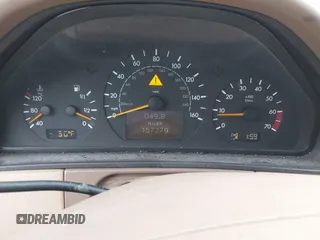 2000 Mercedes-Benz E-Class with VIN WDBJF65J1YB113770, listed as a IAAI auction lot 41462464 with 157,279 mi miles. Bid and sale history available at carsss.com. Image 7.
