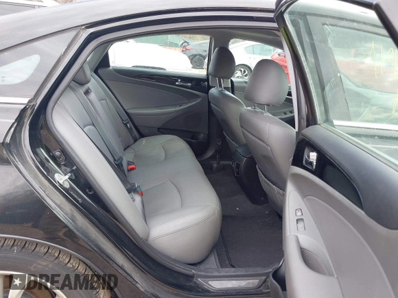 2013 Hyundai Sonata Limited with VIN 5NPEC4AC5DH611762, listed as a IAAI auction lot 41909934 with 146,339 mi miles and . Bid and sale history available at carsss.com. Image 8.