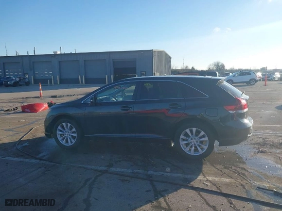 2015 Toyota Venza LE with VIN 4T3BA3BB7FU067947, listed as a IAAI auction lot 41487305 with NaN miles. Bid and sale history available at carsss.com. Image 15.