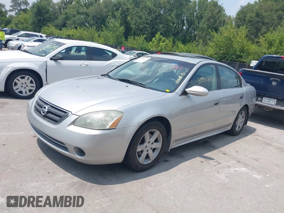 2003 Nissan Altima S with VIN 1N4AL11D43C119701, listed as a IAAI auction lot 39940637 with 190,800 mi miles. Bid and sale history available at carsss.com. Image 2.