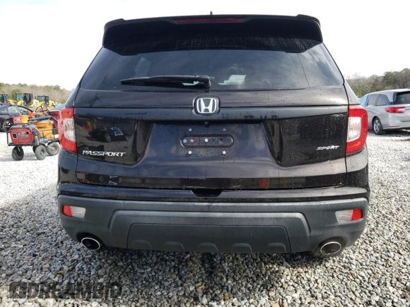 2019 Honda Passport Sport with VIN 5FNYF7H24KB009546, listed as a Copart auction lot 44861305 with 28,609 mi miles and Salvage title. Bid and sale history available at DreamBid. Image 6.