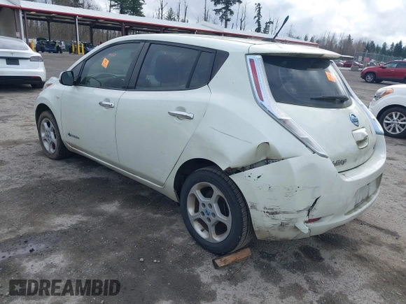 2011 Nissan LEAF SL-e with VIN JN1AZ0CP2BT009158, listed as a IAAI auction lot 41754148 with 115,178 mi miles. Bid and sale history available at carsss.com. Image 3.