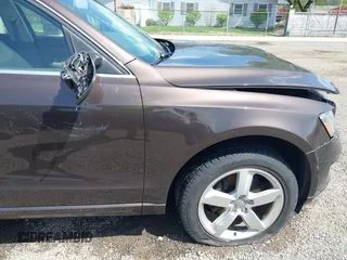 2012 Audi Q5 2.0T Premium Plus with VIN WA1LFAFP5CA024857, listed as a IAAI auction lot 42016833 with 141,144 mi miles. Bid and sale history available at carsss.com. Image 19.