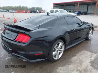 2021 Ford Mustang GT z VIN 1FA6P8CF2M5149643, wystawiony jako IAAI lot #41981794 z przebiegiem 57 345 mil mil oraz . Historia ofert i sprzedaży dostępna na DreamBid. Obrazek 4.