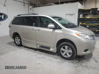 2015 Toyota Sienna LE AAS with VIN 5TDKK3DCXFS636844, listed as a Copart auction lot 49820455 with 12,964 mi miles and Salvage Title. Bid and sale history available at carsss.com. Image 4.
