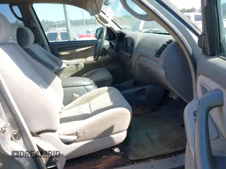 2006 Toyota Tundra SR5 with VIN 5TBET34196S522738, listed as a IAAI auction lot 41984790 with 1 mi miles. Bid and sale history available at carsss.com. Image 5.