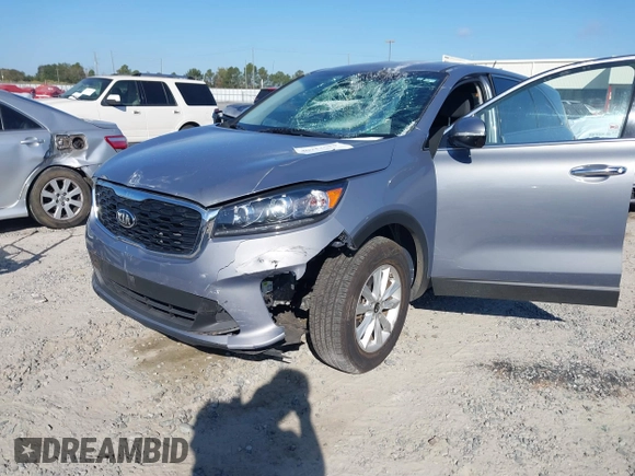 2020 Kia Sorento LX with VIN 5XYPG4A36LG698767, listed as a IAAI auction lot 40711932 with 38,979 mi miles. Bid and sale history available at carsss.com. Image 6.