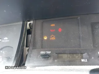2004 Toyota Avalon XL with VIN 4T1BF28B14U380694, listed as a IAAI auction lot 42022929 with 328,255 mi miles and . Bid and sale history available at DreamBid. Image 7.