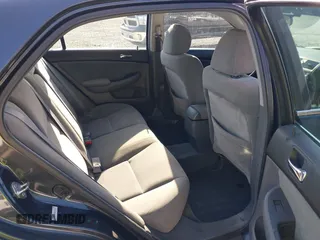 2005 Honda Accord LX z VIN 1HGCM56495A156436, wystawiony jako IAAI lot #42100059 z przebiegiem 325 497 mil mil oraz . Historia ofert i sprzedaży dostępna na DreamBid. Obrazek 8.