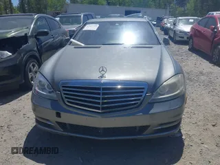 2010 Mercedes-Benz S 400 with VIN WDDNG9FB9AA303374, listed as a IAAI auction lot 42017795 with 79,883 mi miles and . Bid and sale history available at DreamBid. Image 6.