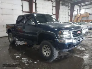2006 GMC Sierra 1500 SLT with VIN 2GTEK13T461221013, listed as a IAAI auction lot 41610449 with 1 mi miles. Bid and sale history available at carsss.com. Image 1.