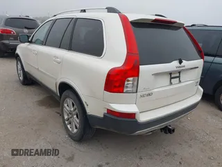 2007 Volvo XC90 V8 with VIN YV4CZ852X71397570, listed as a IAAI auction lot 41715426 with 217,019 mi miles. Bid and sale history available at carsss.com. Image 3.