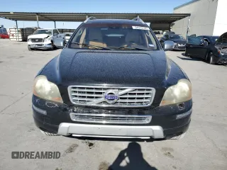 2013 Volvo XC90 Premier Plus z VIN YV4952CY5D1653393, wystawiony jako Copart lot #54572125 z przebiegiem 168 588 mil mil oraz Czysty tytuł • Clean title. Historia ofert i sprzedaży dostępna na DreamBid. Obrazek 5.