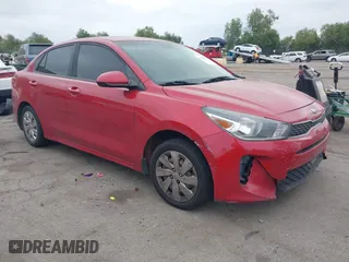 2018 Kia Rio LX with VIN 3KPA24AB5JE074366, listed as a IAAI auction lot 42079091 with 135,755 mi miles. Bid and sale history available at carsss.com. Image 1.