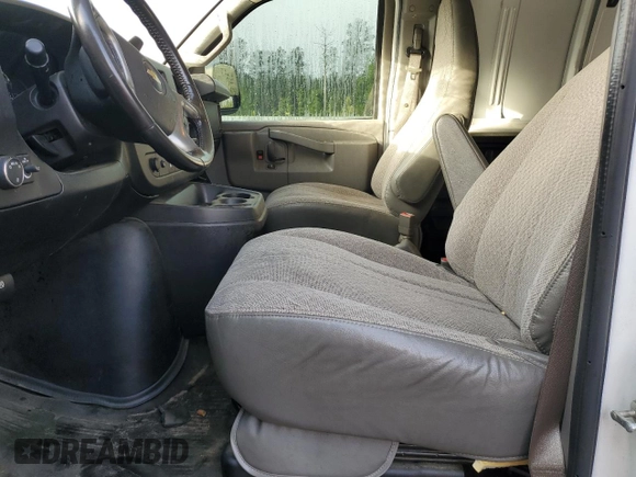 2017 Chevrolet Express Cargo with VIN 1GCWGAFF9H1352846, listed as a Copart auction lot 51229595 with 293,721 mi miles and Salvage Title. Bid and sale history available at DreamBid. Image 7.
