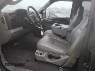 2006 Ford F-250 XL with VIN 1FTSW21526EC43480, listed as a Copart auction lot 59301715 with 149,624 mi miles and Salvage title. Bid and sale history available at DreamBid. Image 7.