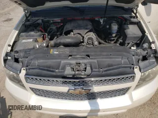 2008 Chevrolet Suburban LT w/2LT with VIN 1GNFK16358R230448, listed as a Copart auction lot 63015024 with 157,843 mi miles and Clean Title. Bid and sale history available at carsss.com. Image 12.