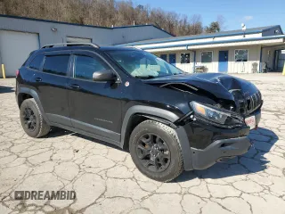 2021 Jeep Cherokee Trailhawk with VIN 1C4PJMBX6MD110109, listed as a Copart auction lot 45343445 with 93,124 mi miles and Salvage title. Bid and sale history available at DreamBid. Image 4.