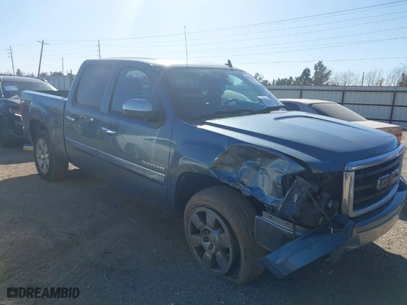 2011 GMC Sierra 1500 SLE with VIN 3GTP1VE07BG118014, listed as a IAAI auction lot 41224998 with 244,932 mi miles. Bid and sale history available at carsss.com. Image 1.
