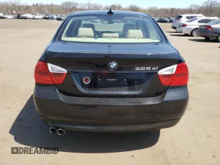 2008 BMW 3 Series 328xi z VIN WBAVC73568KX90320, wystawiony jako Copart lot #53806035 z przebiegiem 102 438 mil mil oraz Szkoda całkowita • Salvage title. Historia ofert i sprzedaży dostępna na DreamBid. Obrazek 6.