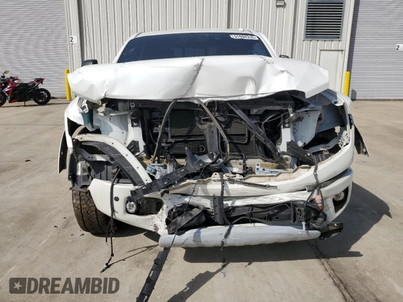 2019 Nissan Titan Pro-4X z VIN 1N6AA1E51KN526104, wystawiony jako Copart lot #51694335 z przebiegiem 56 620 mil mil oraz Szkoda całkowita • Salvage title. Historia ofert i sprzedaży dostępna na DreamBid. Obrazek 5.