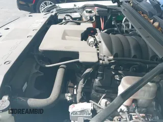 2019 Chevrolet Tahoe LT с VIN 1GNSCBKC0KR358921, выставлен на аукционе IAAI как лот 42505279 с пробегом 63 016 миль миль и . История ставок и продаж доступна на DreamBid. Изображение 19.