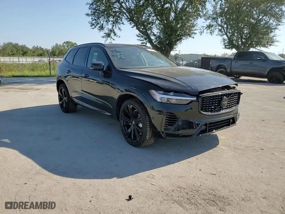 2024 Volvo XC60 Recharge Plug-In Hybrid Ultimate Black Edition with VIN YV4H60DJ0R1847271, listed as a Copart auction lot 75383114 with 2,463 mi miles and Salvage Title. Bid and sale history available at carsss.com. Image 12.