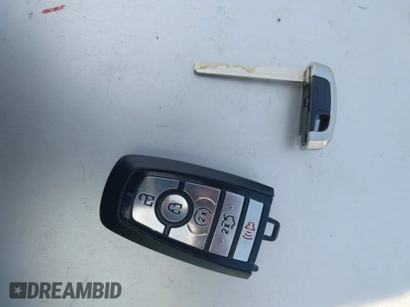 2019 Ford Fusion Titanium with VIN 3FA6P0D90KR109985, listed as a IAAI auction lot 41993329 with Not provided miles and . Bid and sale history available at DreamBid. Image 11.
