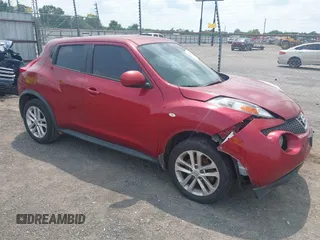 2013 Nissan Juke SV z VIN JN8AF5MR2DT210875, wystawiony jako IAAI lot #42415532 z przebiegiem 207 942 mil mil oraz . Historia ofert i sprzedaży dostępna na DreamBid. Obrazek 1.