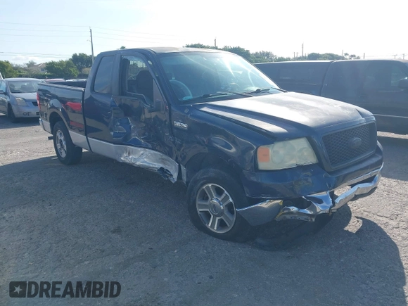 2006 Ford F-150 XL with VIN 1FTPX12V06NB79290, listed as a IAAI auction lot 41176379 with 205,938 mi miles. Bid and sale history available at carsss.com. Image 1.